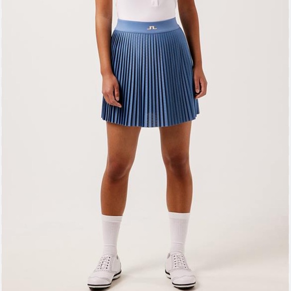 J. LindebergBinx Golf Skort in Captains Blue